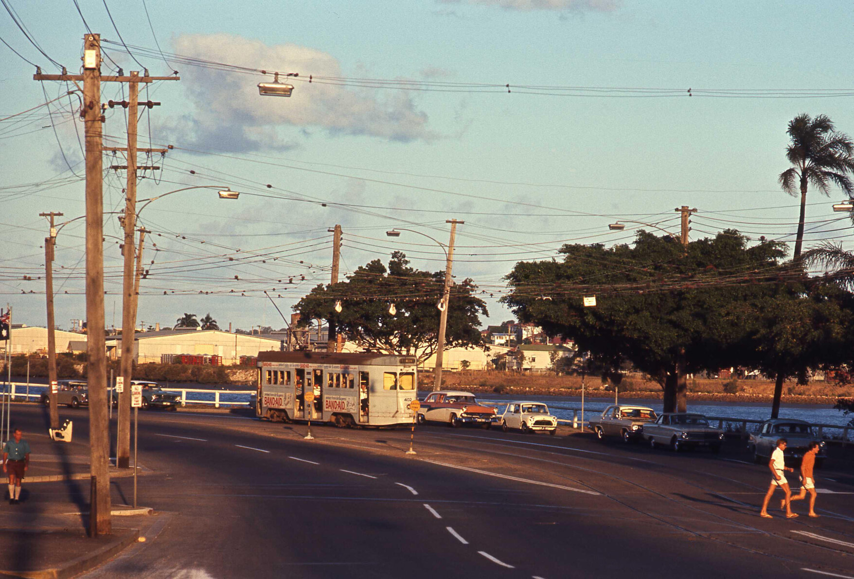 Tram No. 402 on Kingsford Smith Drive, Hamilton - 1969