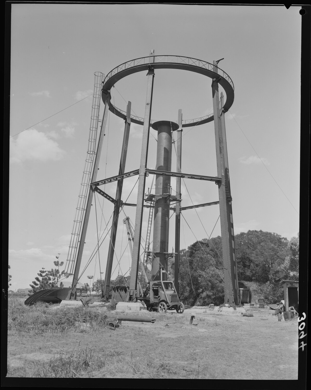 Roles Hill Reservoir water tower under construction, Manly - 1952