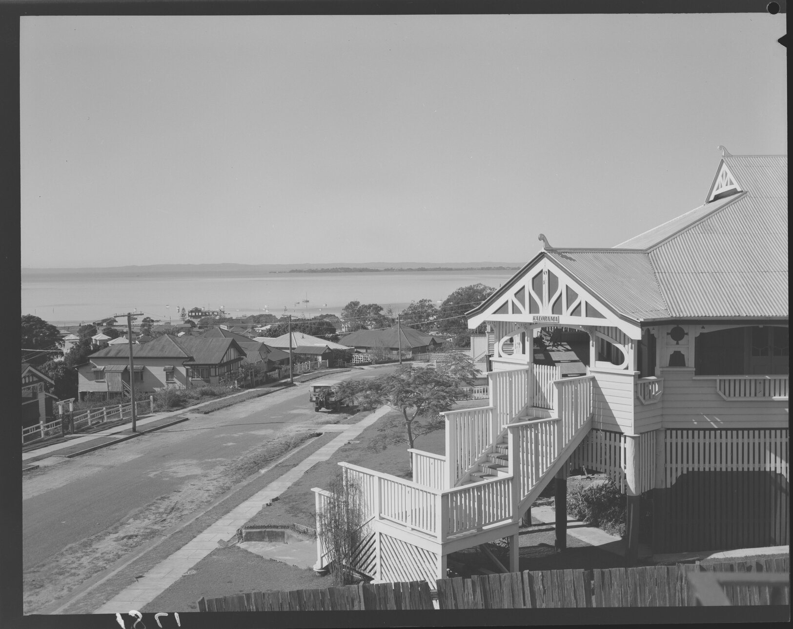 View from hilltop to waterfront including house named Kalorama, 105 Carlton Terrace, Wynnum - 1951