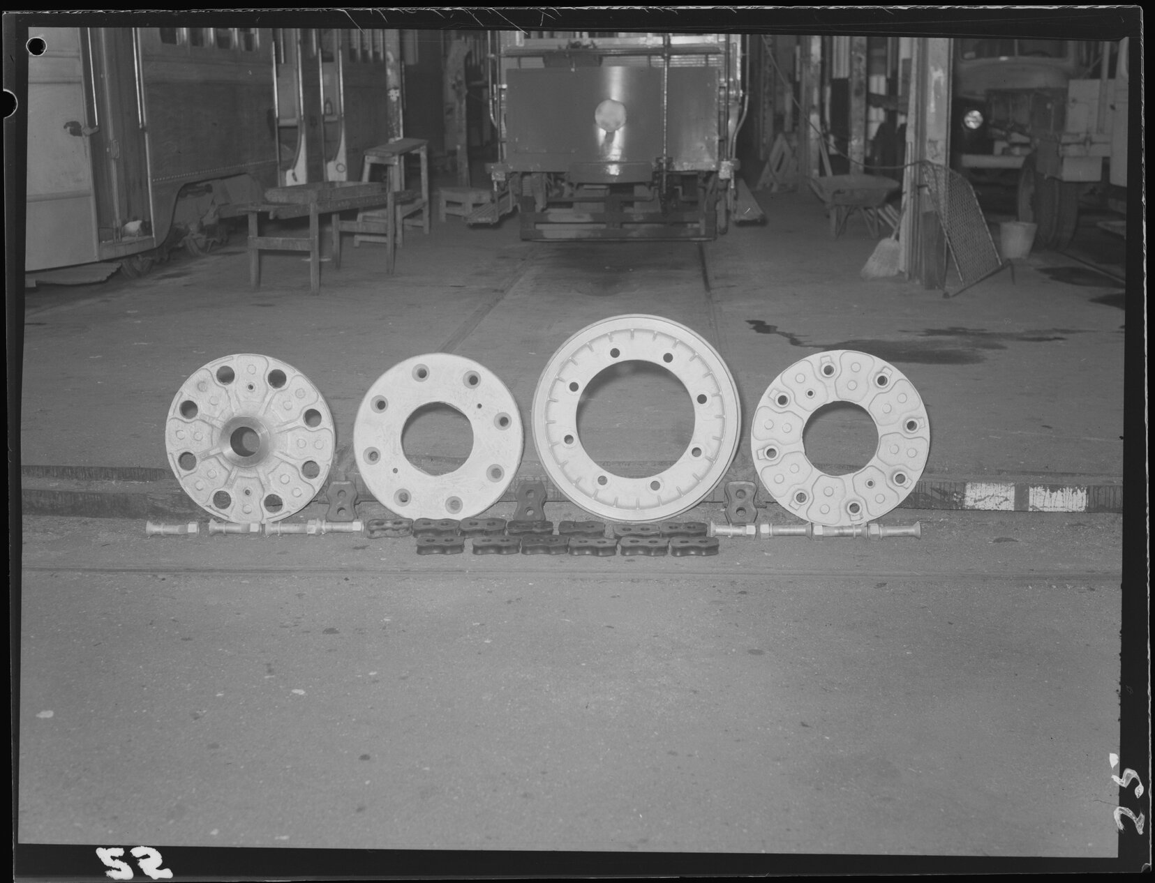 New tram wheels - 1949