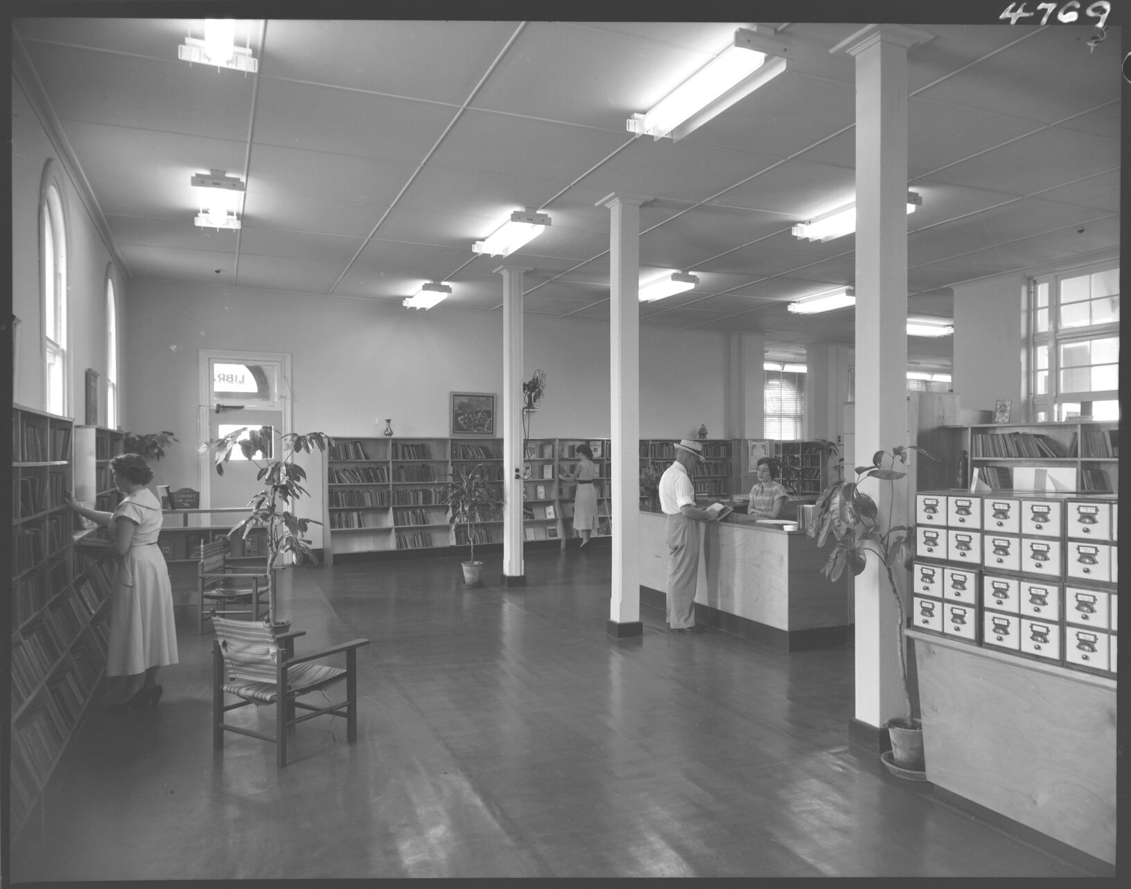 South Brisbane Library interior - 1954
