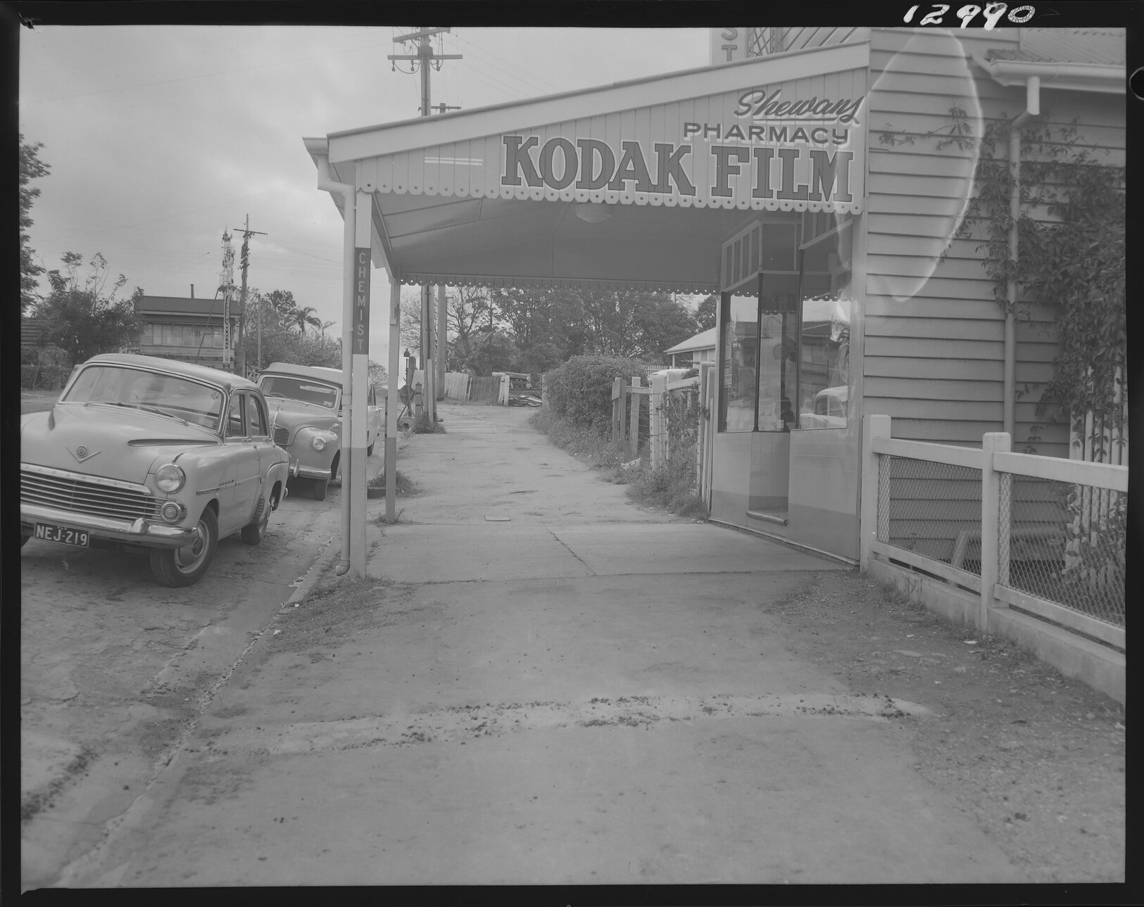 Shewans Pharmacy near Sherwood level crossing, Sherwood Road - 1959