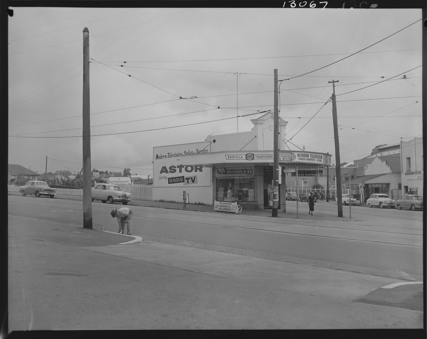 Modern Televison Sales and Service on corner of Browning Street and Boundary Street, West End and South Brisbane - 1959
