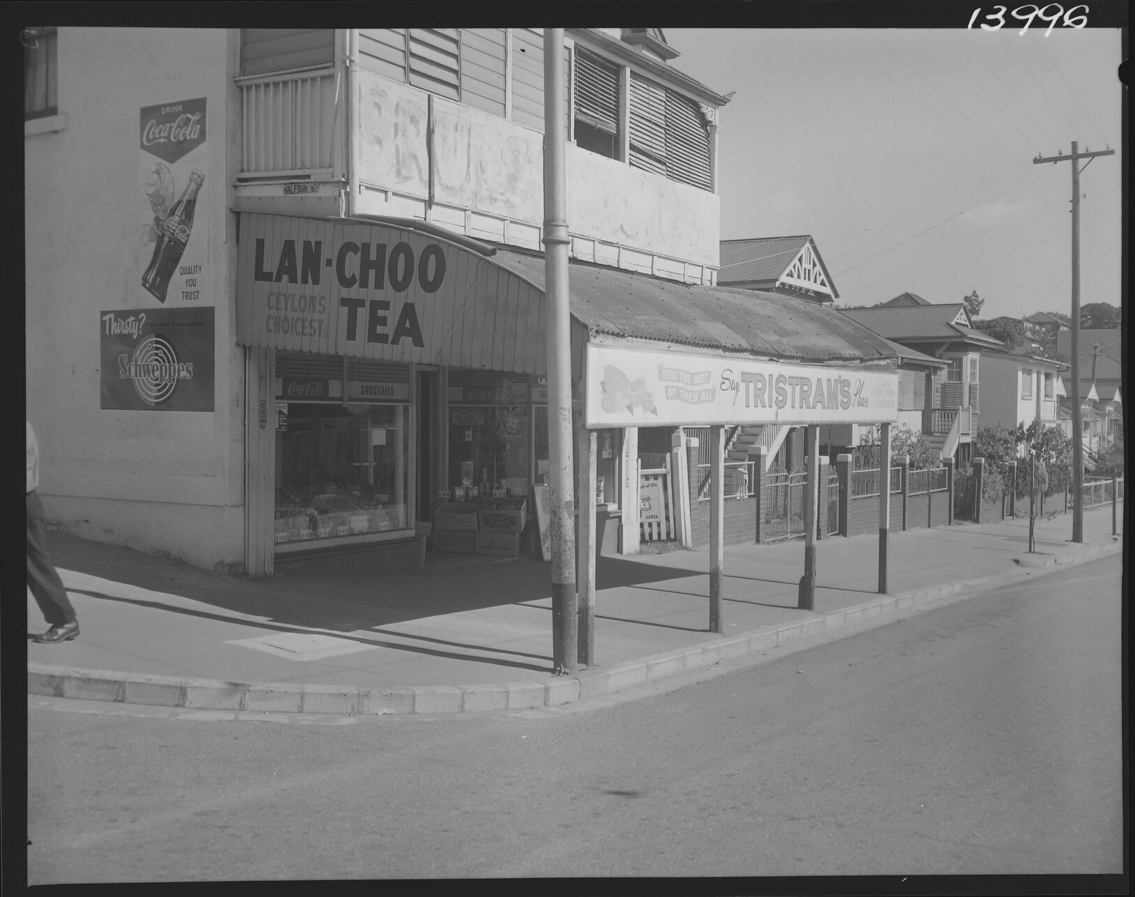 Shop on corner of Balfour Street and Bowen Terrace - 1960