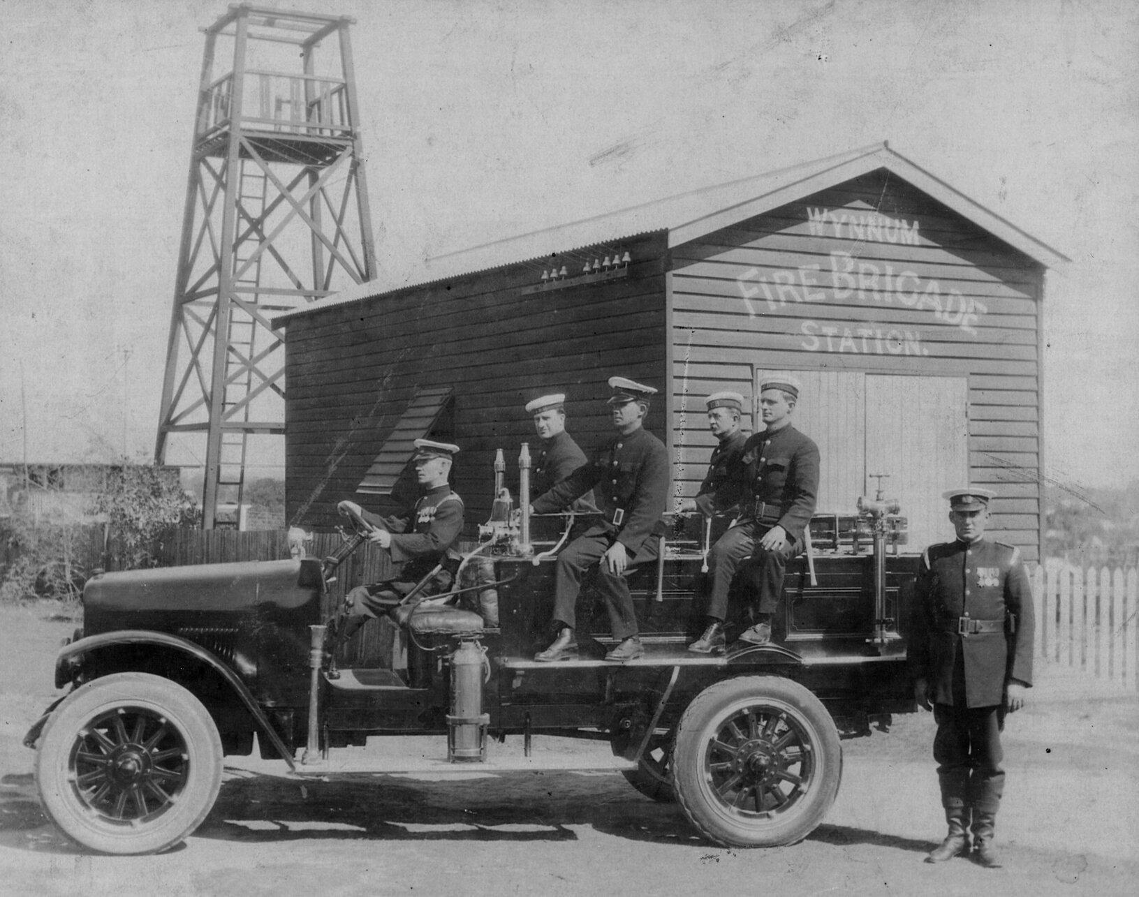 Wynnum Fire Brigade - c.1922