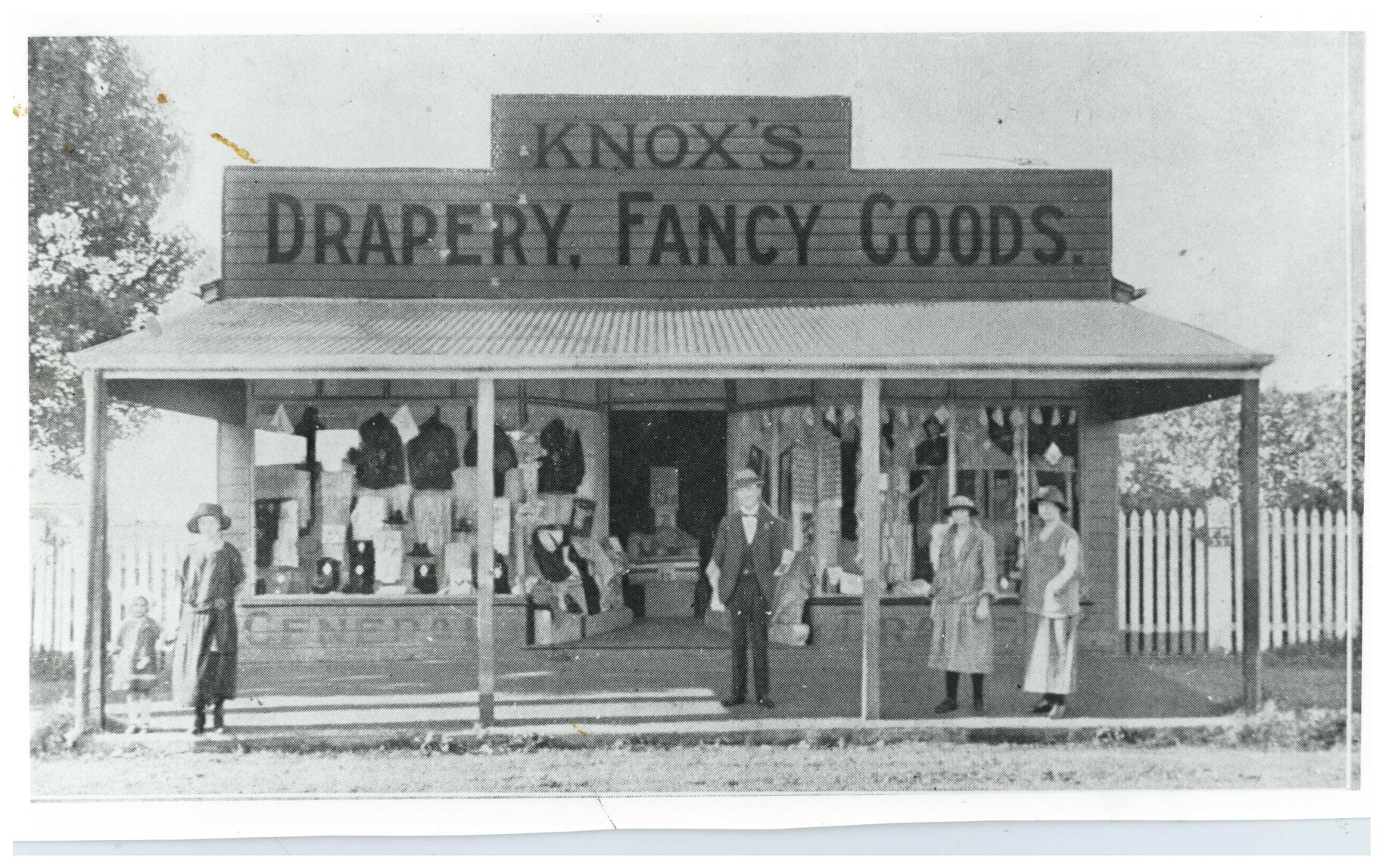 Knox's Drapery and Fancy Goods Store, Bay Terrace - 1918