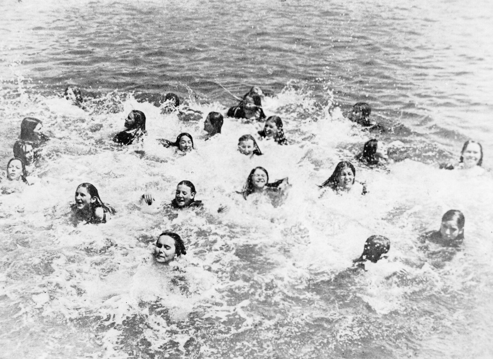 Moreton Bay College pupils swimming - 1910