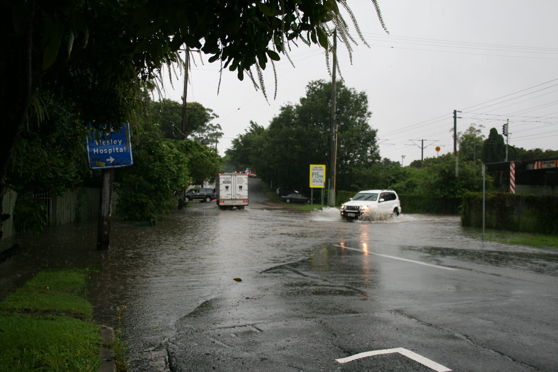 Floodwaters at corner of Eagle Terrace and Cue Street, Auchenflower - 2011