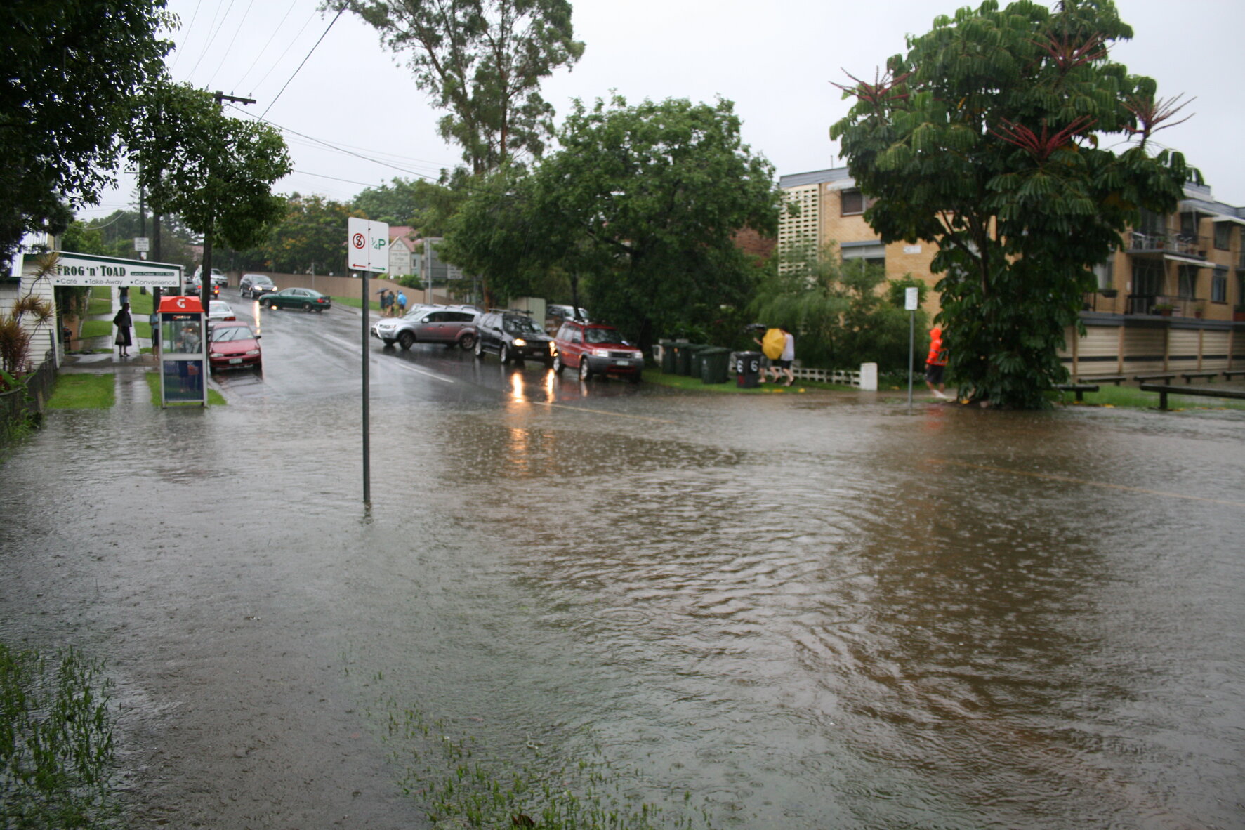 Lang Parade under floodwaters near corner of Fortitude Street, Auchenflower - 2011
