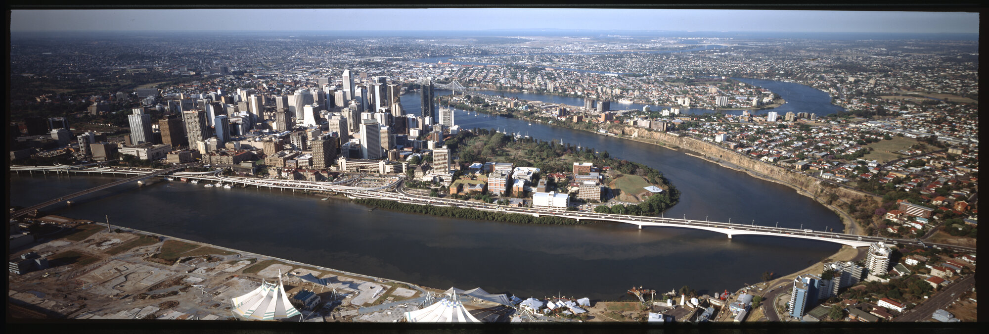 Panorama View of City from South Brisbane looking towards Gardens point 1987 
