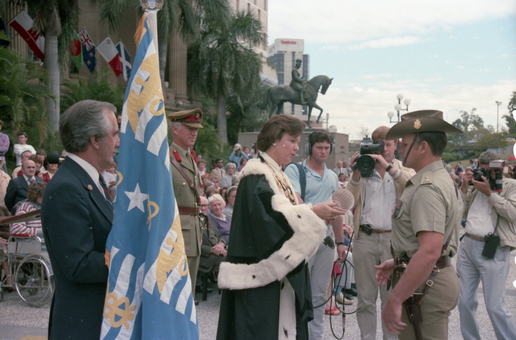 Grant of Freedom of the City to the Queensland University Regiment - 1986