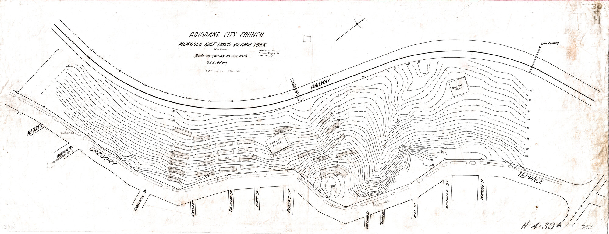 Victoria Park plan showing layout golf links 1940