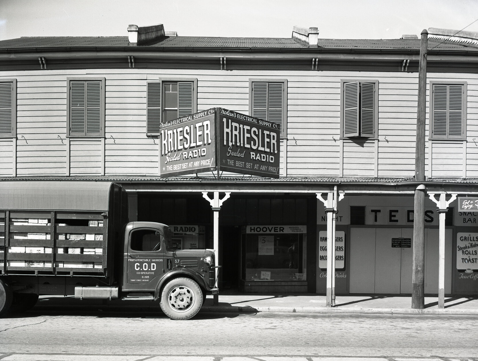 Shops on Sandgate Road - Albion - 1953