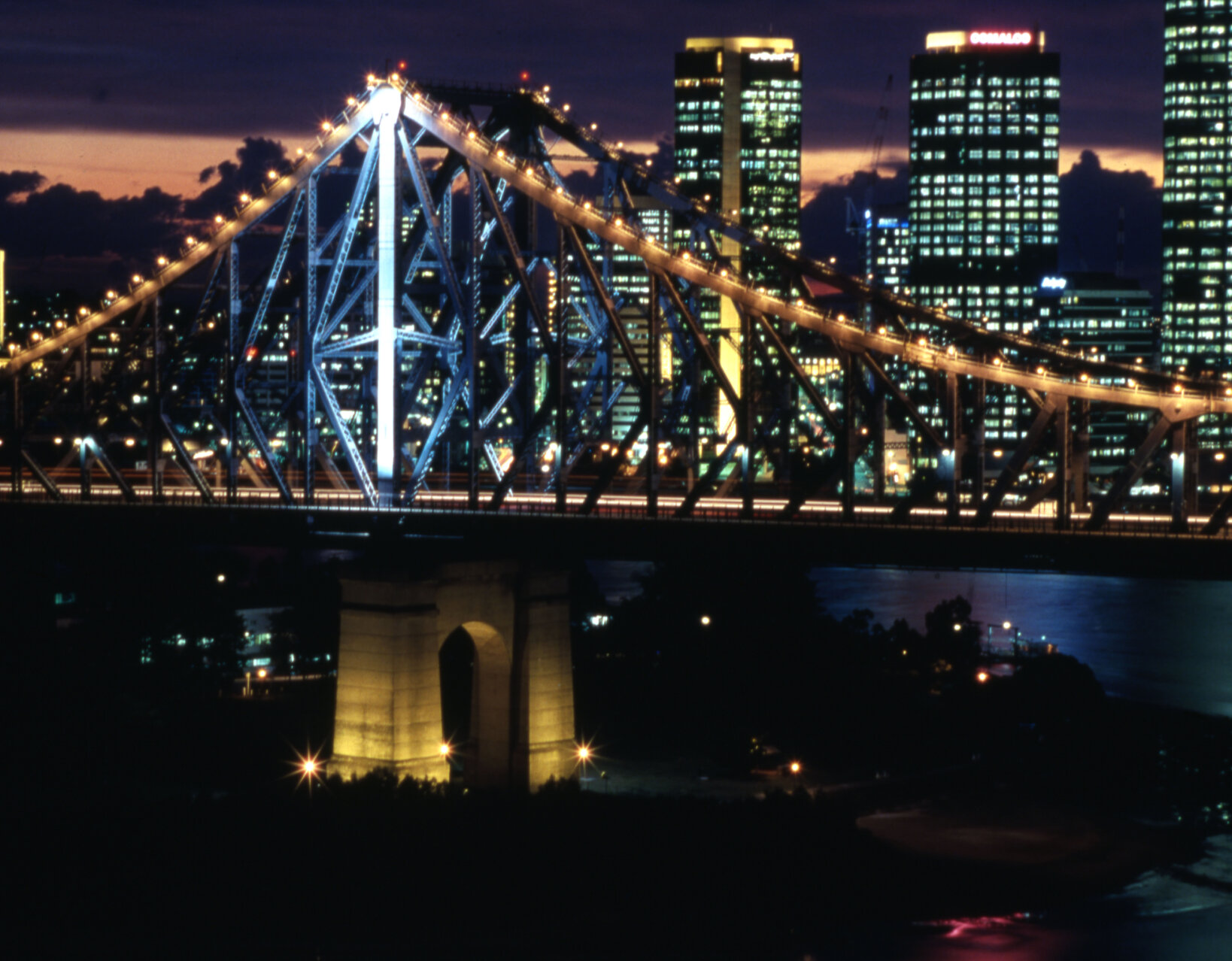 Story Bridge and city lights - 1984
