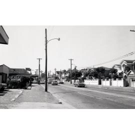 Lutwyche Road looking outbound from Northey Street - Windsor - 1969