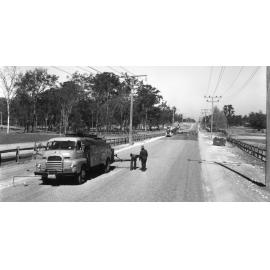 Queensport Road Resurficing- Murarrie - 1965