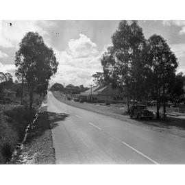 Logan Road - Mt Gravatt - Looking North from Gowrie Street 1950