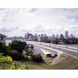 Captain Cook Bridge - from South Bank towards City - 1977