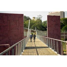 Roma Street Parklands - 2001