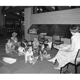 Mitchelton Library - Story Telling - 1983
