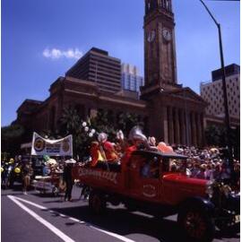 Warana Parade 1989 - Adelaide Street in front of City Hall.