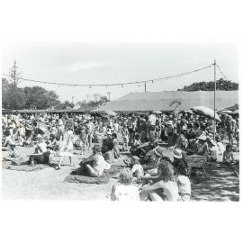 Freeps concert goers|1982
