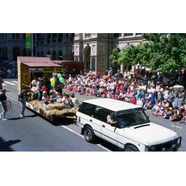 Warana Parade 1989 - In Front of the General Post Office - Queen Street.