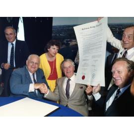 Gateway Bridge Franchise Signing - 1986