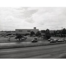 Chermside Shopping Centre - Gympie Road 1983