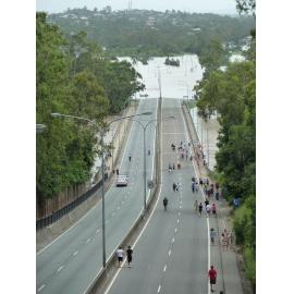 2011 Flood - Centenary Bridge - Jindalee