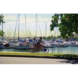 Tandem cyclists at Manly Marina - 1995