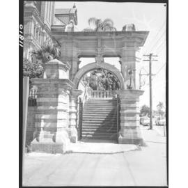 Detail of gate to South Brisbane Town Hall - 1959