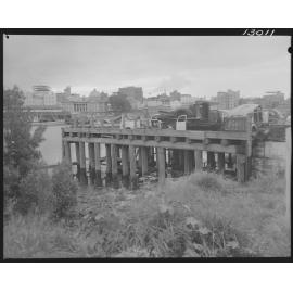 Wharf with junked cars at Annie Street, Kangaroo Point - 1959