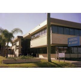 Wynnum Library from Charlotte Street - 1978