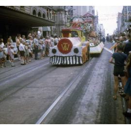 Warana Parade - Queen Street - 1968