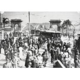Pedestrians Traffic and Electric Trams on the Queen Street Approach to Victoria Bridge 1925